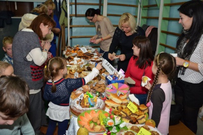 Школярі Чернівців зібрали кошти для дітей Луганщини