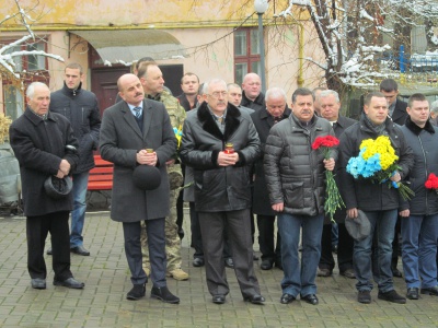 У Чернівцях вшанували пам’ять жертв Голодоморів