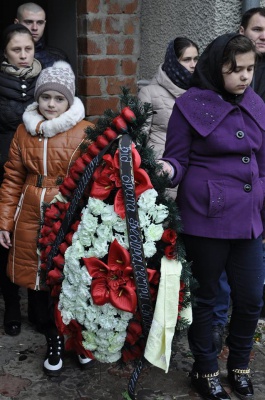 На Буковині поховали кіборга, який захищав Донецький аеропорт (ФОТО)