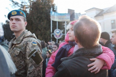 У Чернівцях відкрили пам’ятник загиблим десантникам (ФОТО)