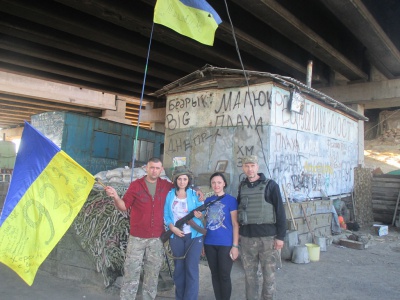 Буковинські волонтери возили на передову домашні страви (ФОТО)