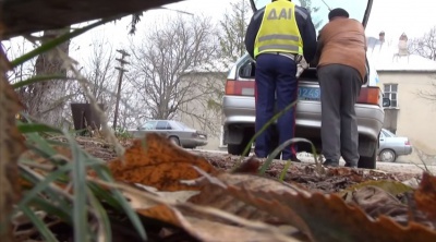 Даішників-хабарників, яких зняли на відео, звільнили з поліції Буковини