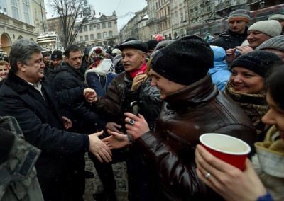 Ляшко на кухні, Тука - на передовій: як українські політики зустріли Різдво