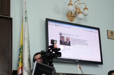 Сєхов показав депутатам фотожаби, де зображений він із Лукашенком і Обамою