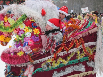 У Чернівцях у музеї під відкритим небом колядували сотні людей (ФОТО)