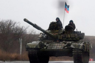 Розвідка: Росія продовжує перекидати на Донбас військову техніку та боєприпаси