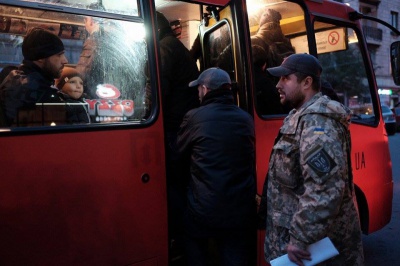 Учасникам АТО гарантують безкоштовний проїзд у громадському транспорті Чернівців