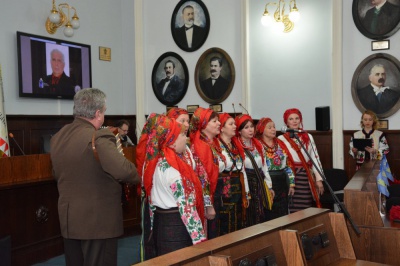 У ратуші відзначили 80-річчя колишнього мера Чернівців Володимира Доцюка