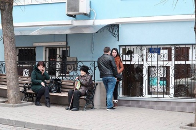 У Чернівцях активісти перевіряли себе на наявність румунського громадянства (ФОТО)