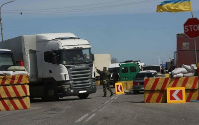 Україна та Росія домовилися відновити рух заблокованих вантажівок на 10 днів