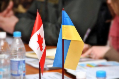 Парубій: Україна та Канада обговорюють питання передачі летальної зброї