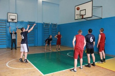 Чернівецькі баскетболісти провели турнір-меморіал