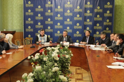 Чернівецька ОДА підписала меморандум з перевізниками щодо безкоштовного перевезення бійців АТО
