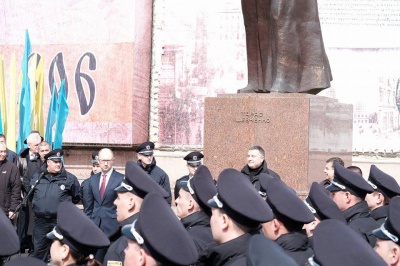 342 поліцейських у Чернівцях склали присягу (ФОТО)