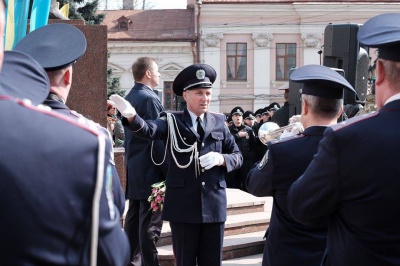 342 поліцейських у Чернівцях склали присягу (ФОТО)