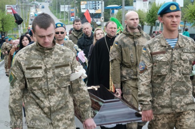 У Чернівцях поховали росіянина Андрія Захарова, який загинув за Україну (ФОТО)