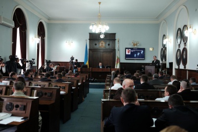 У Чернівцях 7 депутатів міськради досі не подали декларації про доходи за 2015 рік