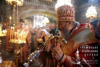 Митрополит Київський проводить служби у храмах Буковини (ФОТО)