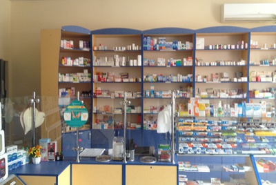 Аптека у Чернівцях незаконно торгувала ліками (ФОТО)