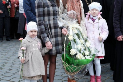 У центрі Чернівців вшанували полеглих у Другій світовій війні (ФОТО)