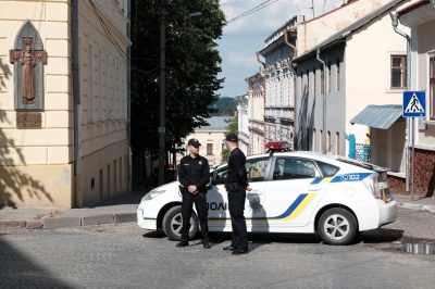 У Чернівцях компаньйон Коломойського відкрив кошерний ресторан при синагозі (ФОТО)