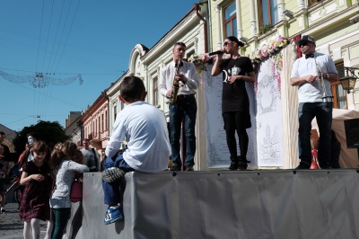 Провідні дизайнери Буковини представили нові колекції одягу (ФОТО)