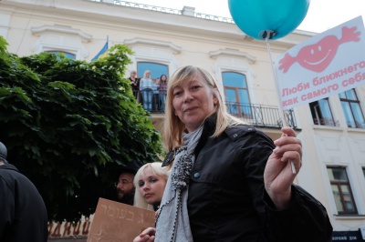 Єврейська громада пройшлась урочистою ходою центром Чернівців (ФОТО)