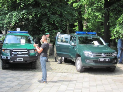 Чернівецькі прикордонники представили військову техніку (ФОТО)