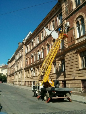 З "будинку з левами" знімають кондиціонери