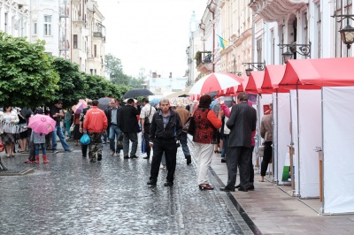 На "Букфесті" співають поезію і організовують екскурсії містом (ФОТО)