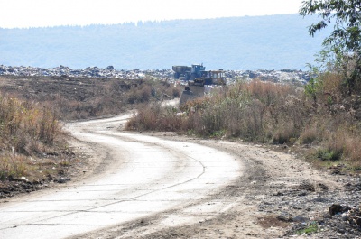 На сміттєзвалищі у Чернівцях може повторитися ситуація, як під Львовом, - комунальник