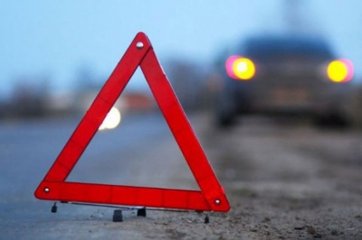 Жахлива аварія у Чернівцях: автомобіль збив двох дітей