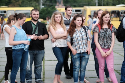 Військові оркестри виступили у Чернівцях на Соборній площі (ФОТО)