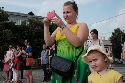 Військові оркестри виступили у Чернівцях на Соборній площі (ФОТО)