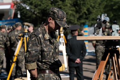 У Чернівцях топографи-геодезисти відзначили 75-річчя заснування військової частини