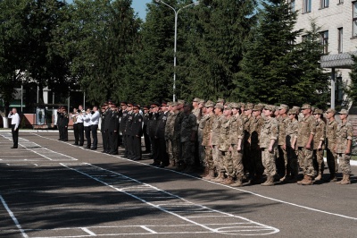 У Чернівцях топографи-геодезисти відзначили 75-річчя заснування військової частини