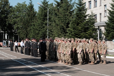 У Чернівцях топографи-геодезисти відзначили 75-річчя заснування військової частини