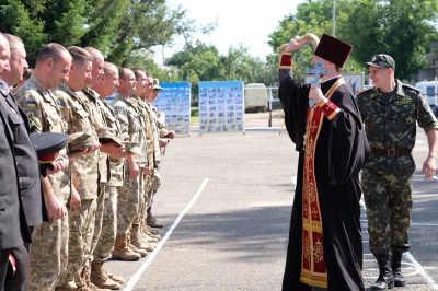 У Чернівцях топографи-геодезисти відзначили 75-річчя заснування військової частини