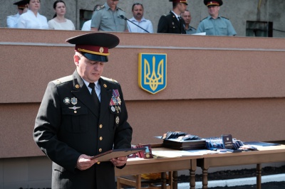 У Чернівцях топографи-геодезисти відзначили 75-річчя заснування військової частини