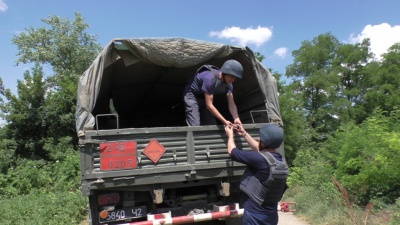 У Чернівцях і Кіцмані знайшли по гранаті