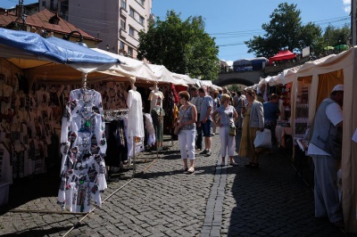 Петрівський ярмарок у Чернівцях: як пройшов перший день свята (ФОТО)