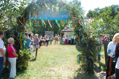 У музеї просто неба в Чернівцях провели "Буковинські зустрічі" (ФОТО)