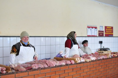 На ринках Чернівців м’ясо подорожчало, бо мало залишилося