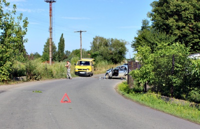 У Сторожинці зіткнулись "Деу" з мікроавтобусом (ФОТО)