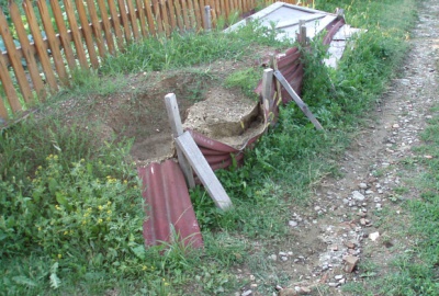 На Буковині водій збив на смерть чоловіка і намагався приховати сліди ДТП