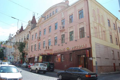 У Чернівцях повідомили про замінування готелю "Київ", - мер