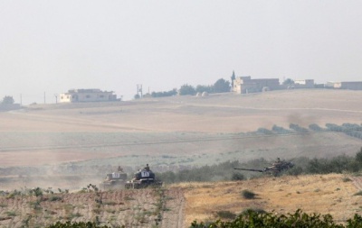 Турецькі танки перетнули сирійський кордон