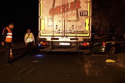 На Прикарпатті водій вантажівки з Чернівців збив на смерть поліцейського (ФОТО)