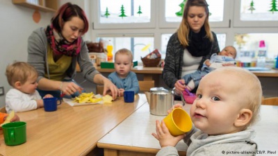 Чернівецькі дитсадки шукають на роботу вихователів