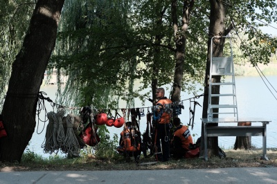 Чернівчани відчули себе в ролі рятувальників (ФОТО)